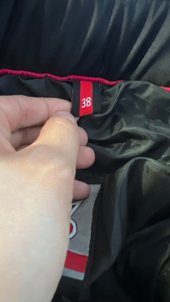 Pantaloni piele mărimea 36-38 PPI0184 5 Pantaloni piele mărimea 36-38 PPI0184 - imagine 5