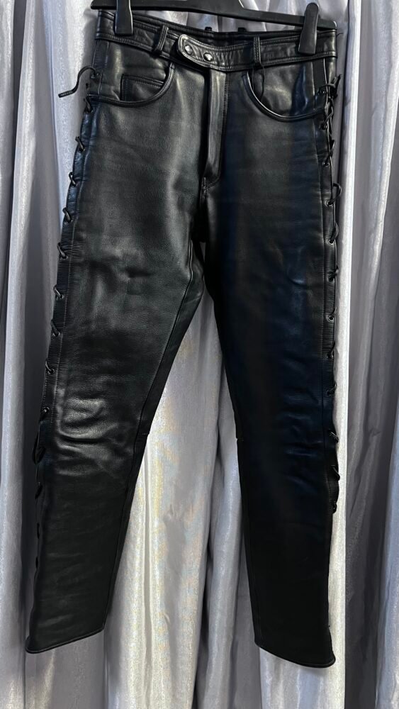 Pantaloni piele mărimea 48 PPI0186