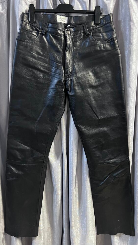 Pantaloni piele mărimea 36 PPI0224