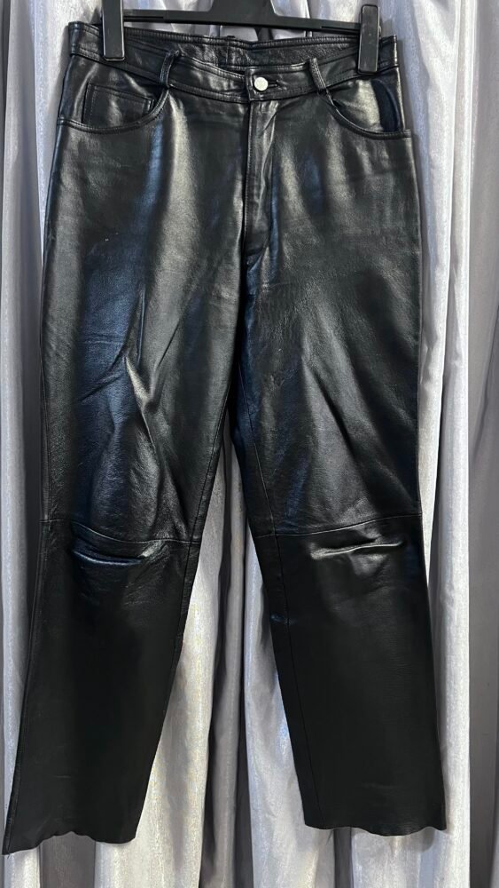 Pantaloni piele mărimea 48 PPI0229
