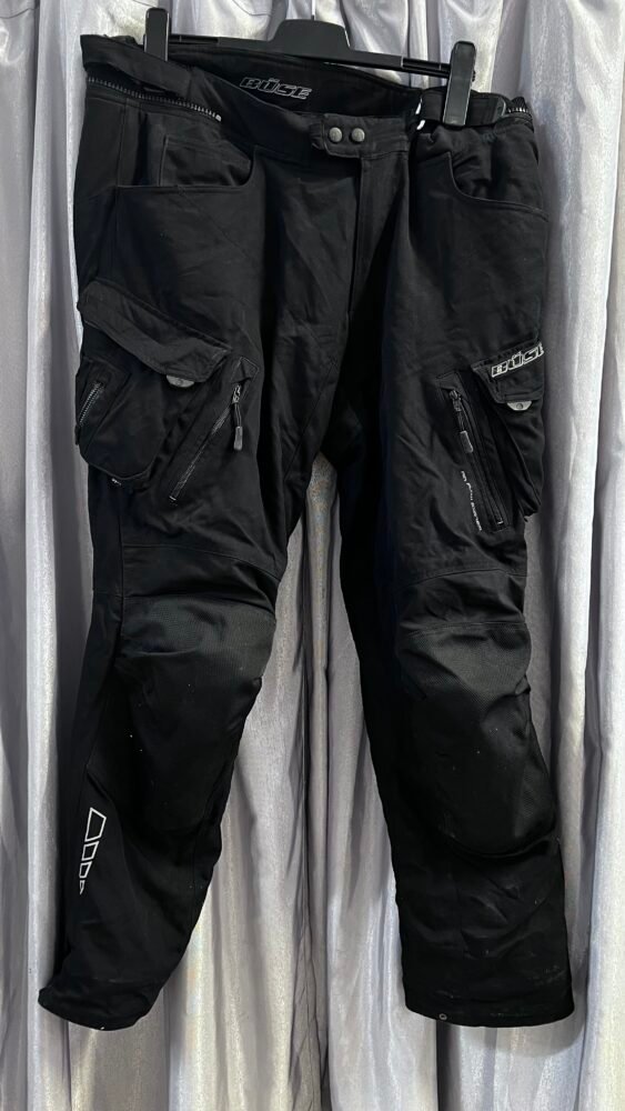 Pantaloni Buse mărimea 58  PTE0205