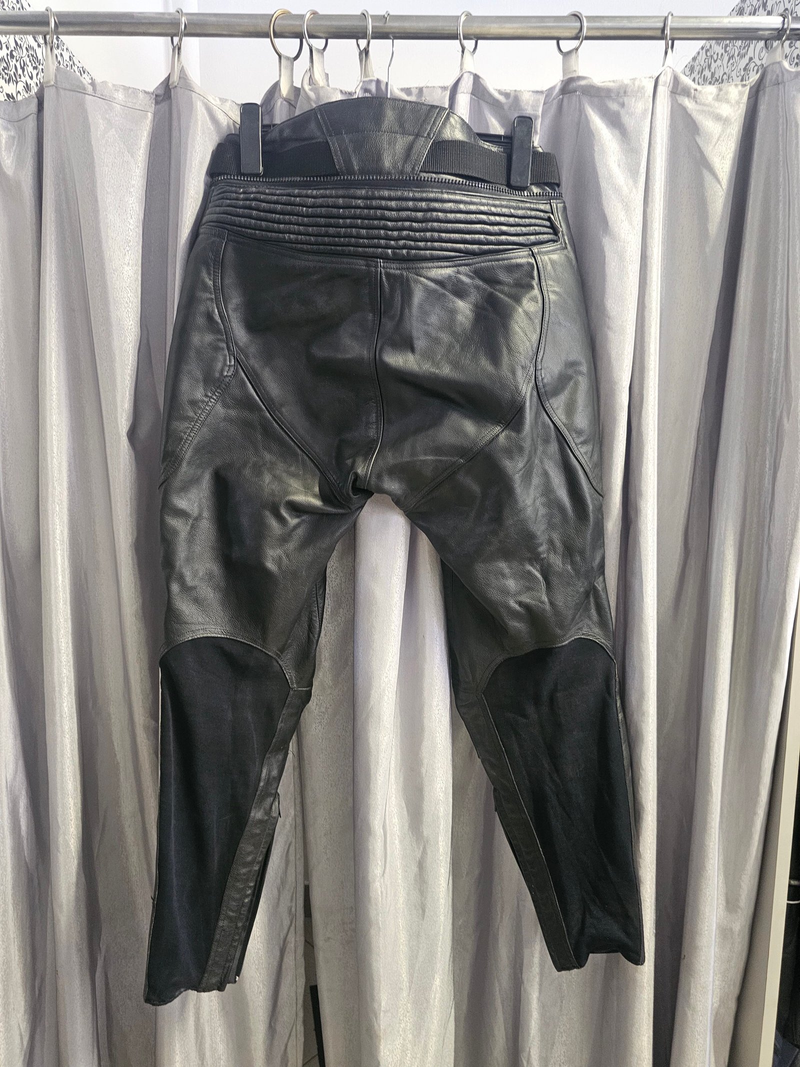 Pantaloni piele L PPI0236 4 Pantaloni piele L PPI0236 - imagine 4