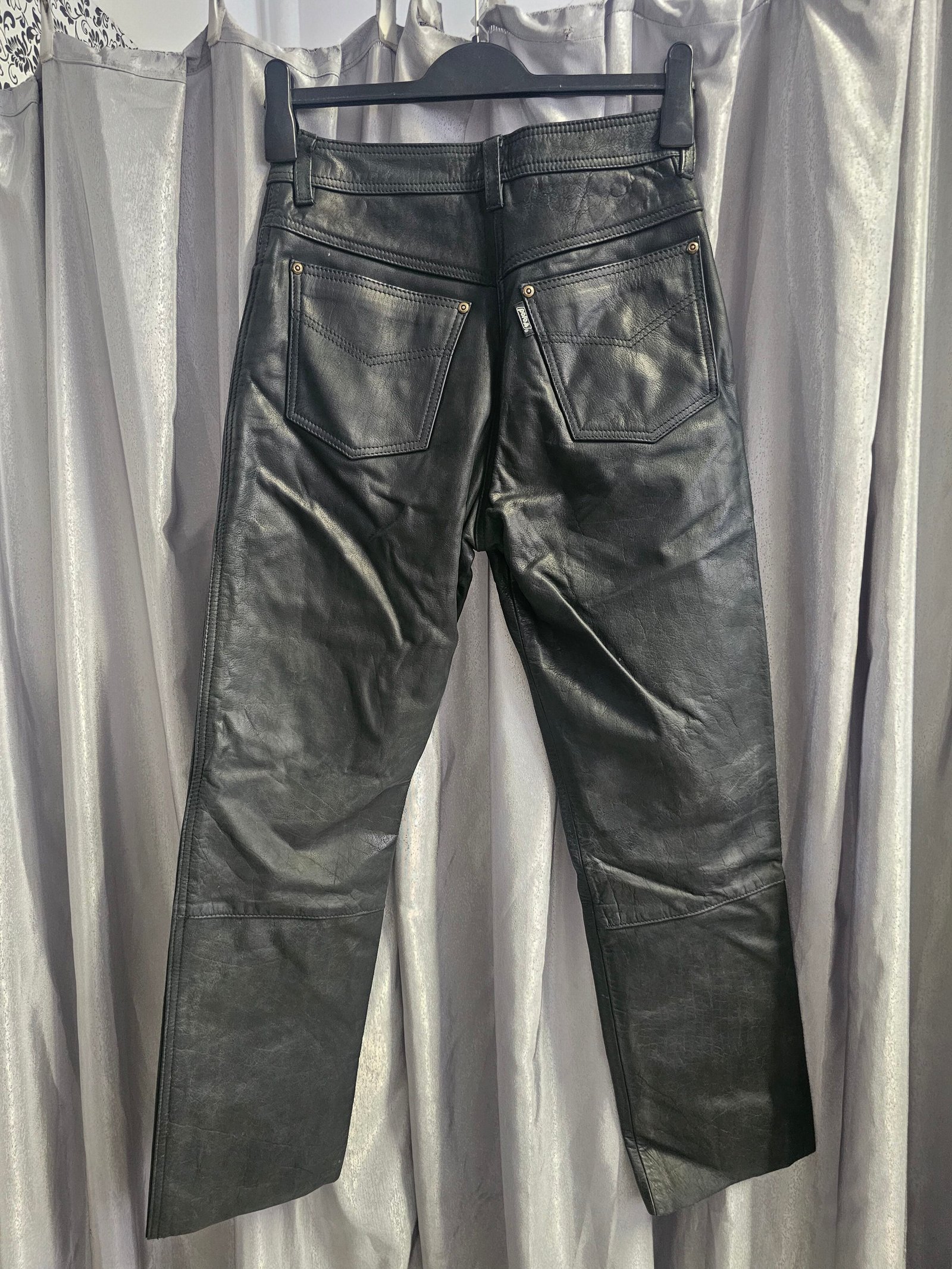 Pantaloni piele dama marimea S PPI0240 3 Pantaloni piele dama marimea S PPI0240 - imagine 3