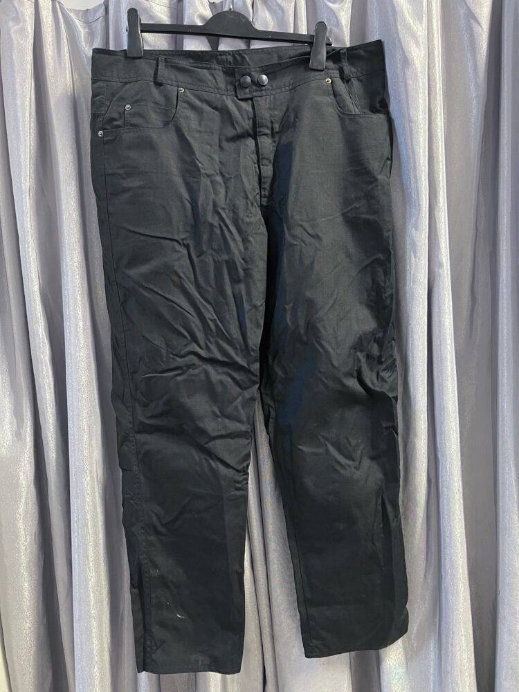 Pantaloni Louis mărimea 58 PTE0229