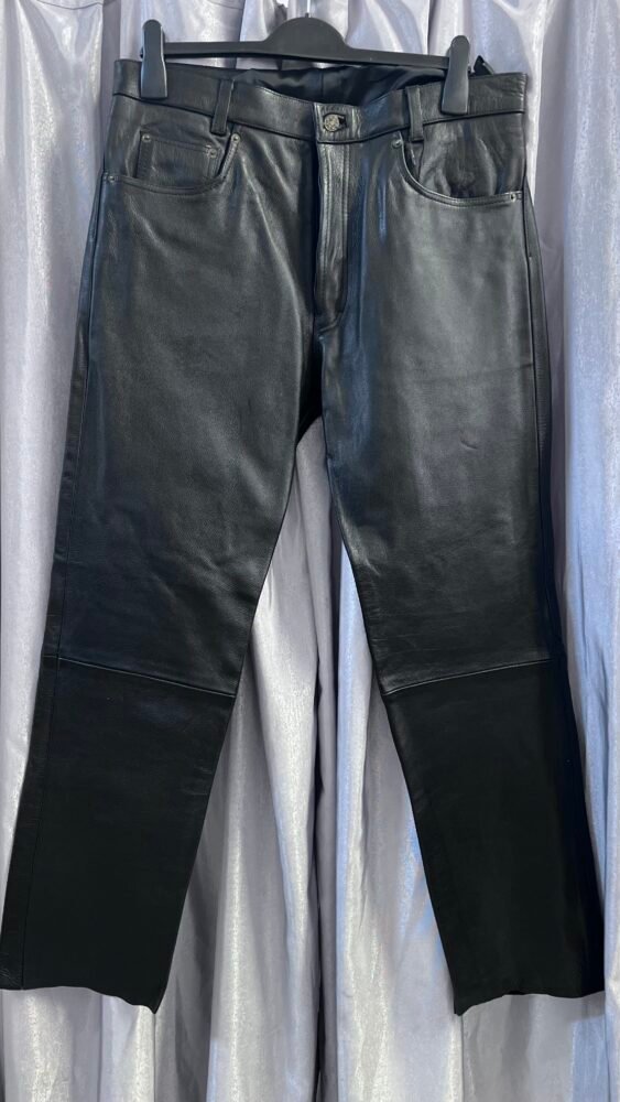 Pantaloni piele mărimea 36-L PPI0245