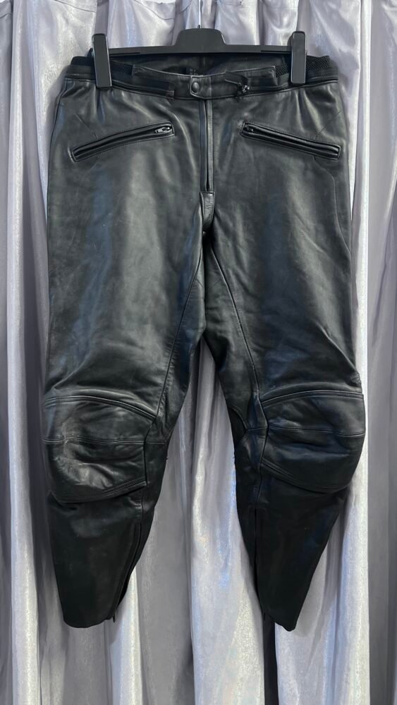 Pantaloni piele L PPI0250