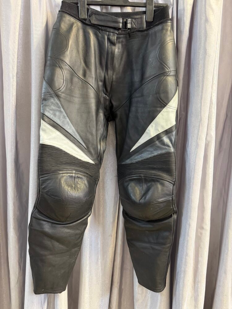 IMG_4028 Pantaloni piele M PPI0260