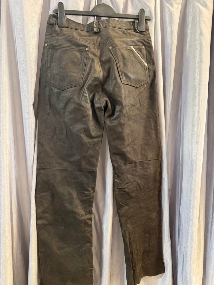 Pantaloni piele S-M PPI0267 4 Pantaloni piele S-M PPI0267 - imagine 4