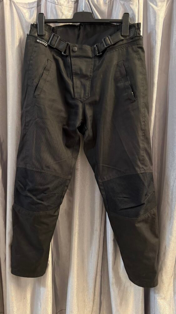 IMG_4126 Pantaloni mărimea L -XL PTE0261